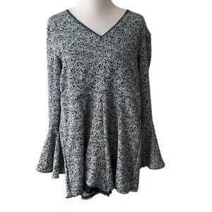 🆕 Francesca’s Blue Rain Dark Teal Romper size M